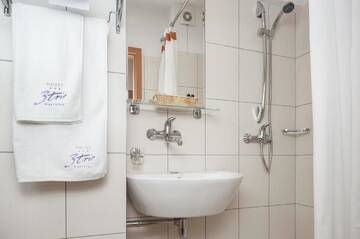Фото номера Двухместный номер с 2 отдельными кроватями Отель Comfort by Trio г. Белосток 18