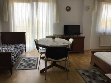Фото номера Трехместный номер «Комфорт» Апартаменты Apartamenty Centrum г. Белосток 3