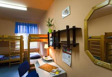 Фото номера Односпальная кровать в общем номере Хостелы Youth Hostel Podlasie г. Белосток 8