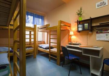 Фото номера Односпальная кровать в общем номере Хостелы Youth Hostel Podlasie г. Белосток 9