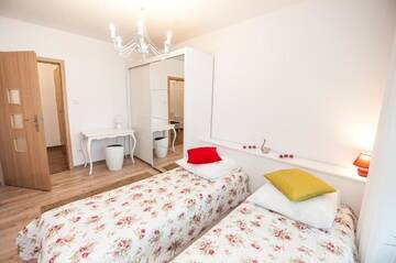 Фото номера Апартаменты с 2 спальнями Апартаменты Apartament Elizabeth Centrum г. Белосток 13