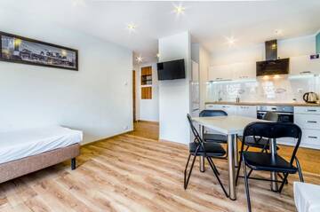 Фото номера Апартаменты - Pilsudskiego Street, 5 Апартаменты Rint - Centrum Piłsudskiego г. Белосток 18