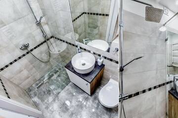 Фото номера Апартаменты с балконом - 16 Piłsudskiego Апартаменты Rint - Centrum Piłsudskiego г. Белосток 17