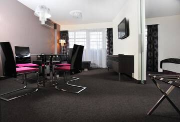 Фото номера Представительский люкс Отель Hotel 3 Trio г. Белосток 8
