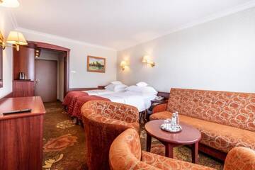 Фото номера Двухместный номер с 2 отдельными кроватями Отель Hotel Gołębiewski Białystok г. Белосток 15