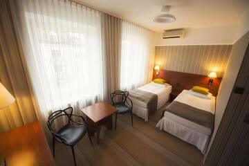 Фото номера Стандартный двухместный номер с 2 отдельными кроватями Отель Best Western Hotel Cristal г. Белосток 5