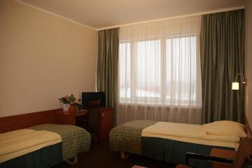 Фото номера Двухместный номер с 1 кроватью или 2 отдельными кроватями Отель Hotel Turkus г. Белосток 17